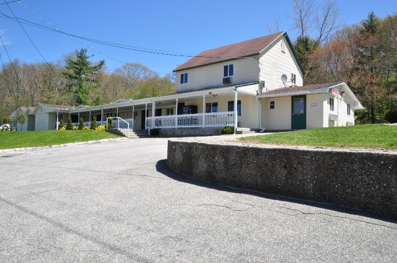 Passport Inn & Suites Chaplin Exterior photo